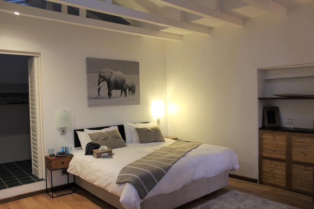 Africanhome Guesthouse Cape Town Ngoại thất bức ảnh