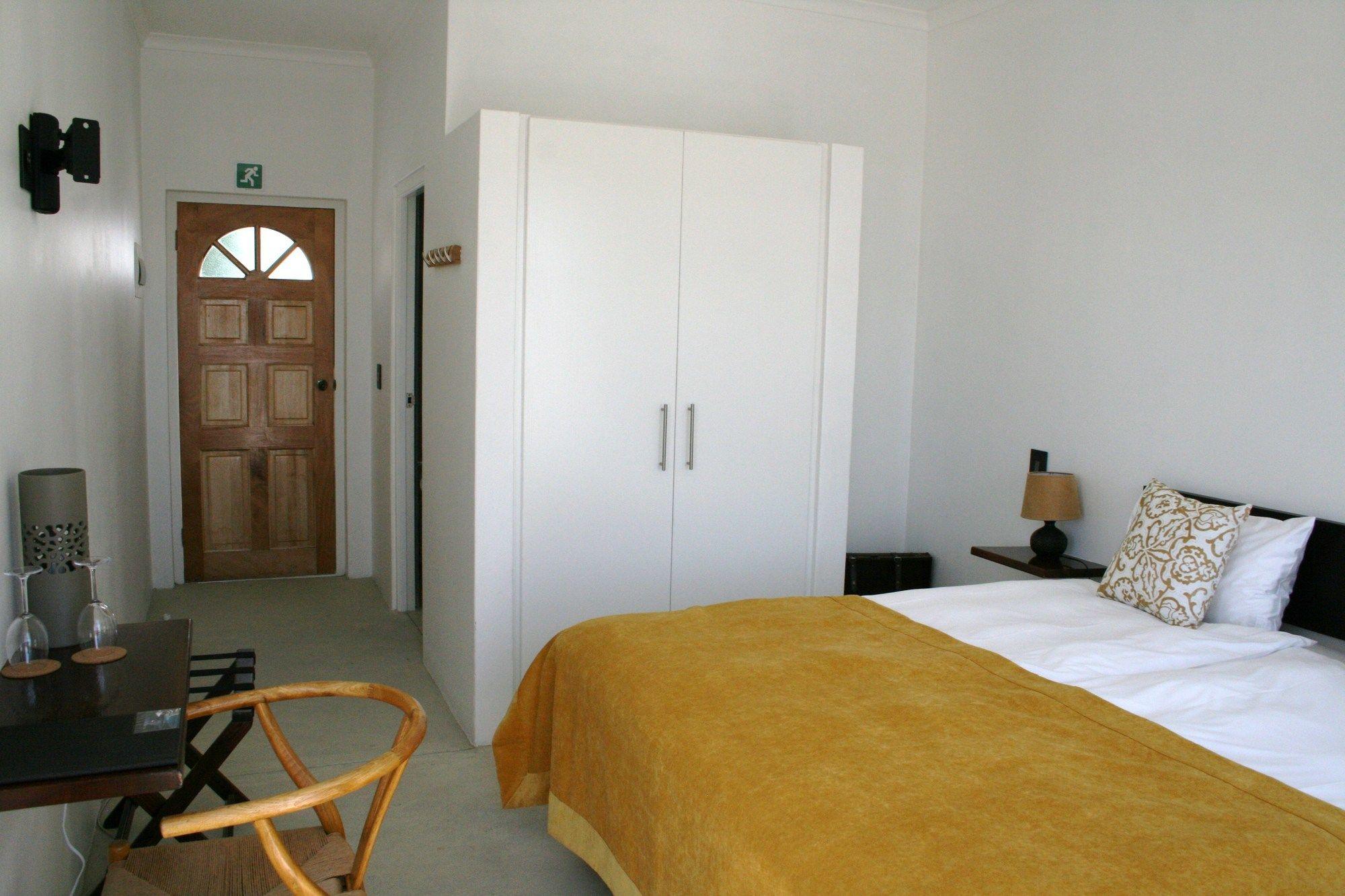 Africanhome Guesthouse Cape Town Ngoại thất bức ảnh